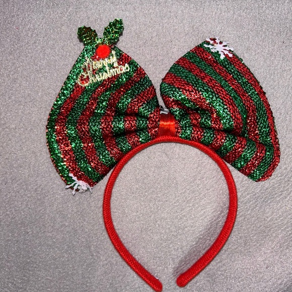 Light Up Festive Red and Green Headbands with Holiday Patterns - Picture 5 of 11